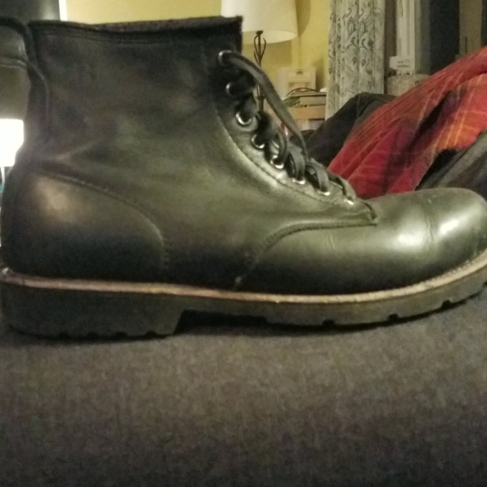 Brooklyn Boots-Night Wolf-Made in USA- size 8.5